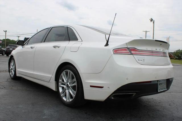 2014 Lincoln MKZ Base
