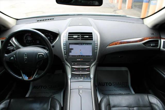 2014 Lincoln MKZ Base