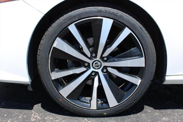 2020 Nissan Altima SR FWD