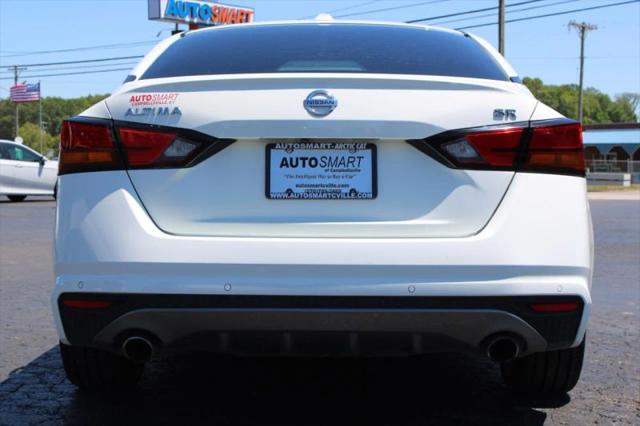 2020 Nissan Altima SR FWD