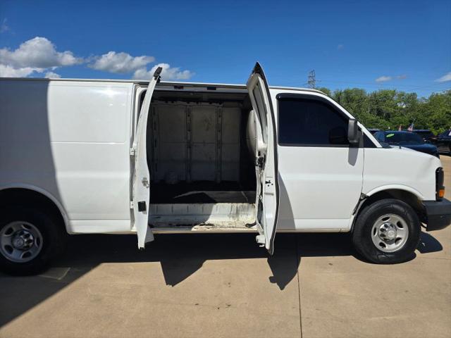 2016 Chevrolet Express Work Van