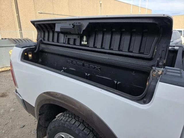 2018 Ram 1500 Laramie Crew Cab 4x4 5'7" Box