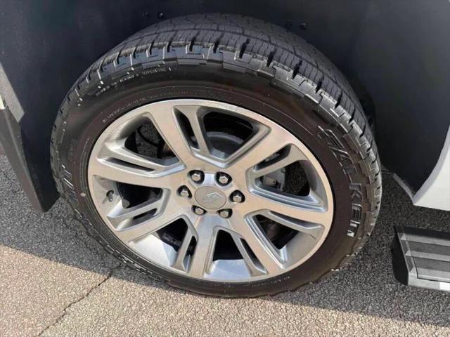 2018 Cadillac Escalade ESV Premium Luxury