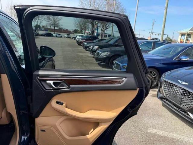 2016 Porsche Macan S