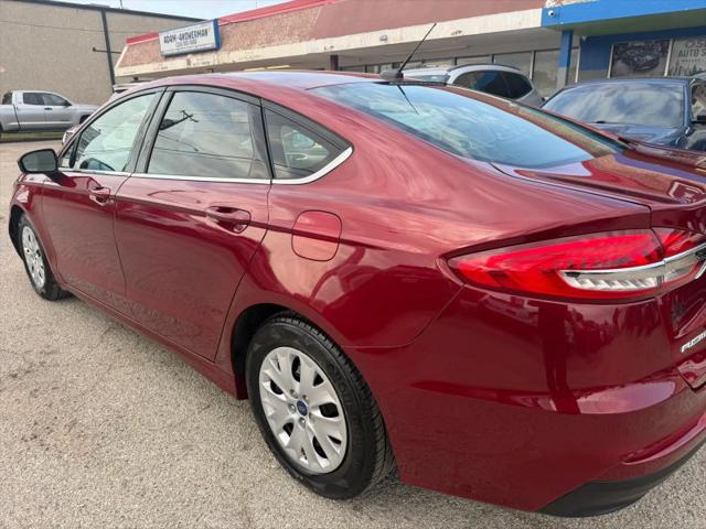 2019 Ford Fusion S