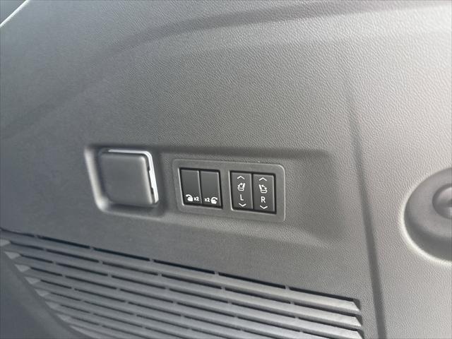 2026 GMC Yukon XL 4WD AT4