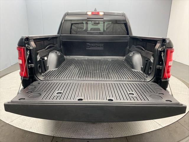 2025 Ram 1500 Big Horn Crew Cab 4x4 5'7" Box