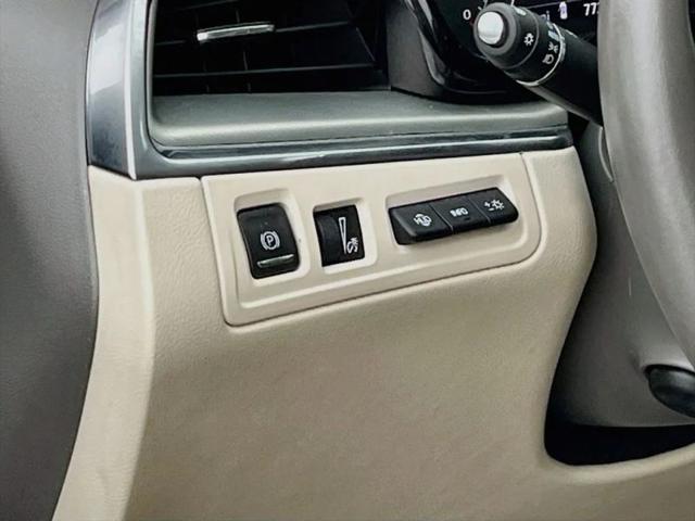 2023 Cadillac XT5 FWD Premium Luxury