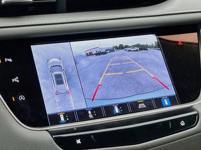2023 Cadillac XT5 FWD Premium Luxury