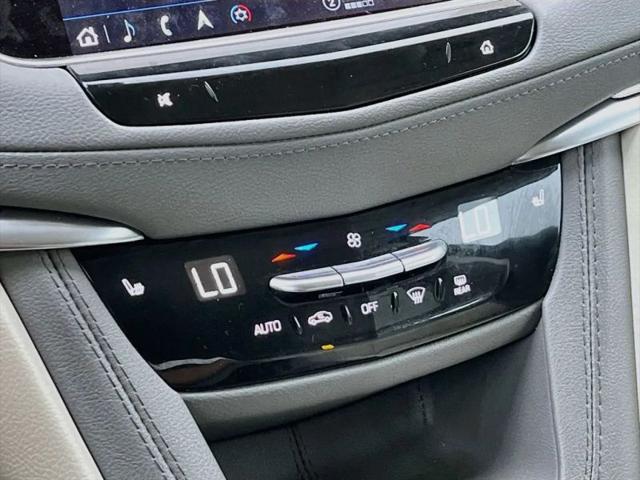 2023 Cadillac XT5 FWD Premium Luxury