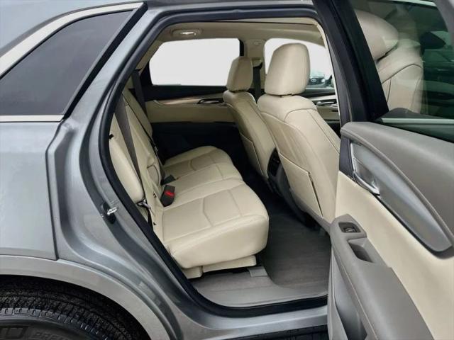 2023 Cadillac XT5 FWD Premium Luxury