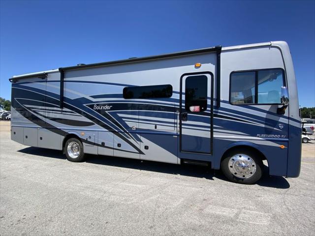 2026 Ford F-53 33C