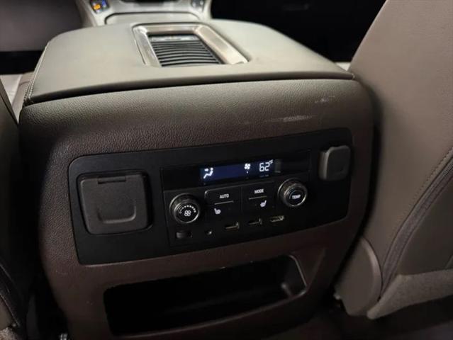2020 GMC Yukon 4WD Denali