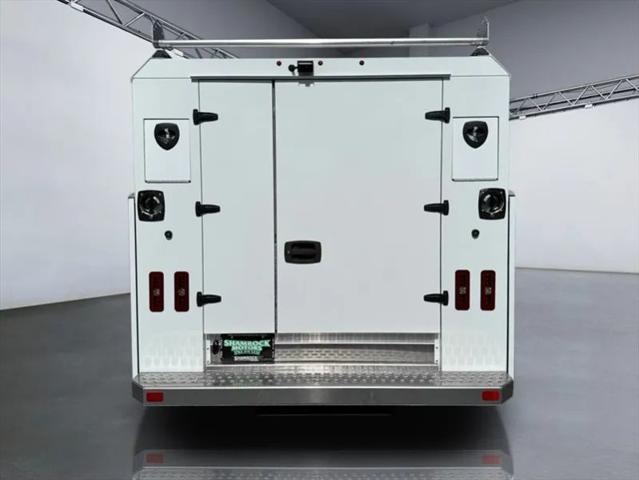 2024 Ford Transit Cutaway 350 XL