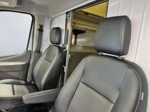 2024 Ford Transit Cutaway 350 XL