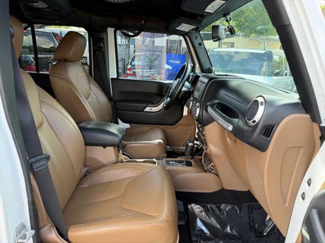 2013 Jeep Wrangler Unlimited Sahara