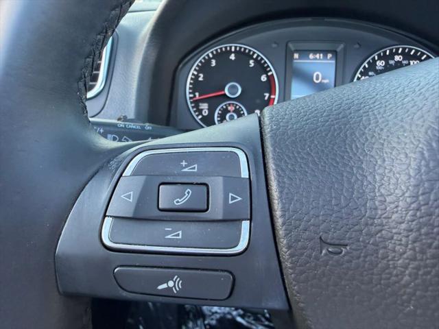 2015 Volkswagen Eos Komfort Edition