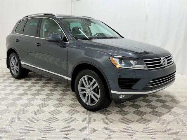 2016 Volkswagen Touareg VR6 Lux