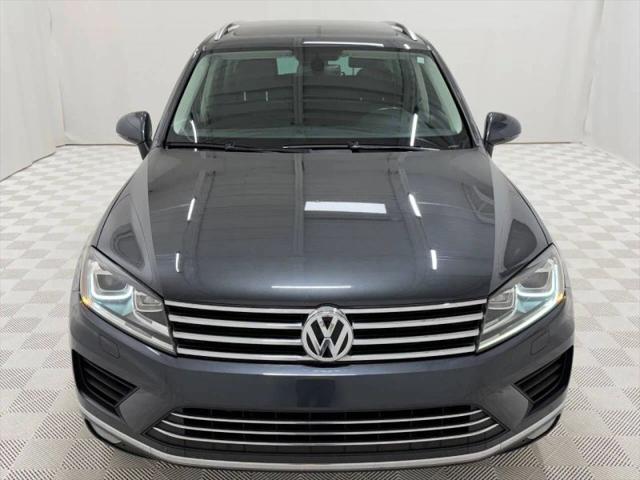 2016 Volkswagen Touareg VR6 Lux