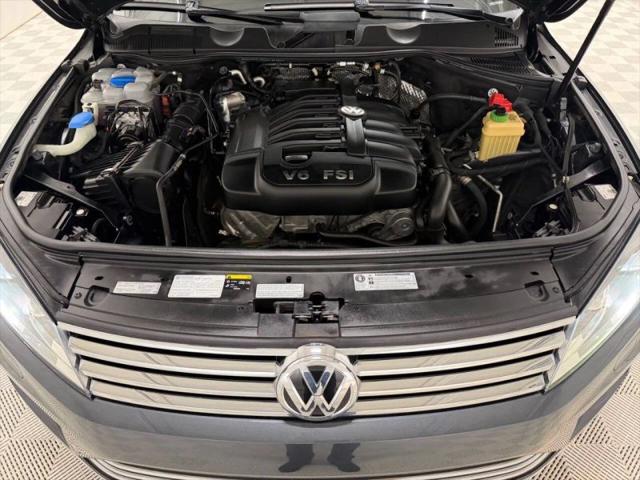 2016 Volkswagen Touareg VR6 Lux