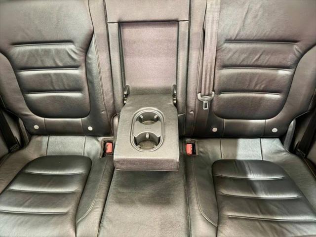 2016 Volkswagen Touareg VR6 Lux
