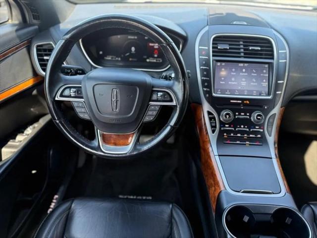 2019 Lincoln Nautilus Select