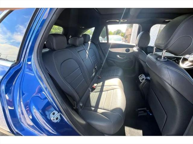 2022 Mercedes-Benz GLC SUV