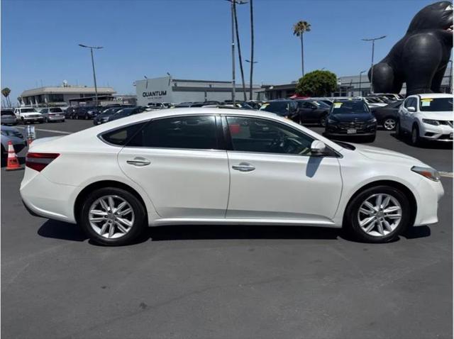 2013 Toyota Avalon XLE Premium