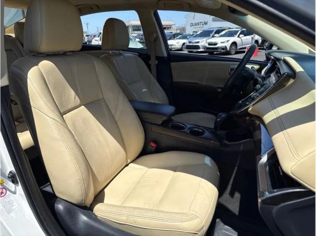 2013 Toyota Avalon XLE Premium
