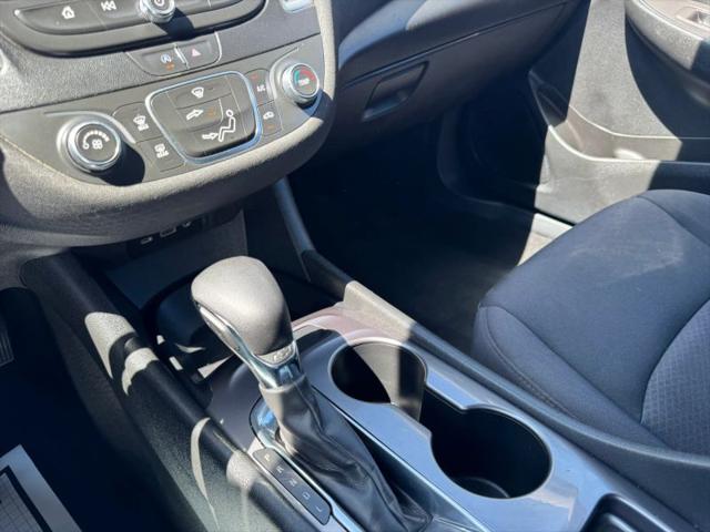 2022 Chevrolet Malibu FWD LS