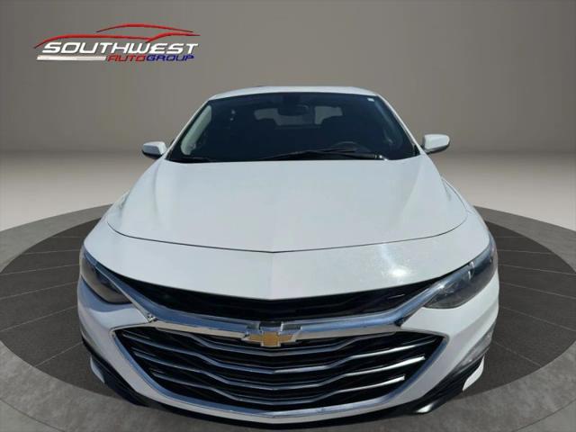 2022 Chevrolet Malibu FWD LS