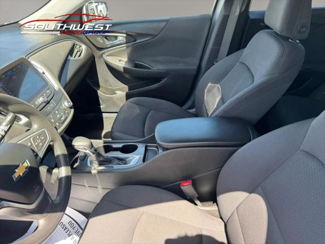2022 Chevrolet Malibu FWD LS