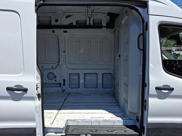 2023 Ford Transit Cargo Van Extended Length