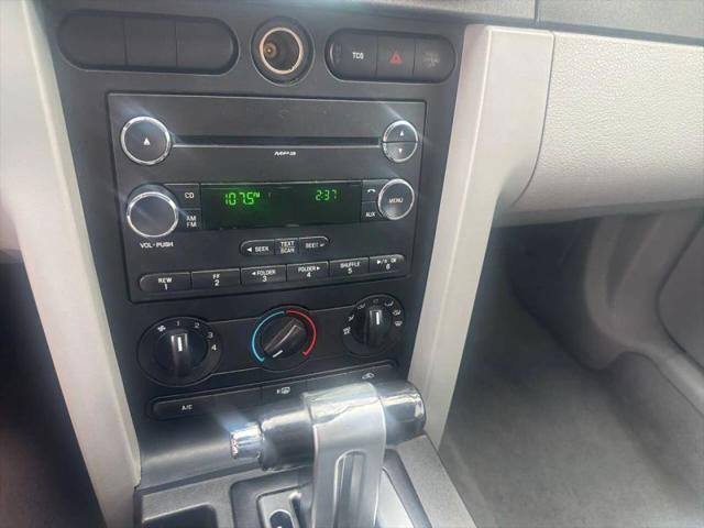 2009 Ford Mustang V6 Premium