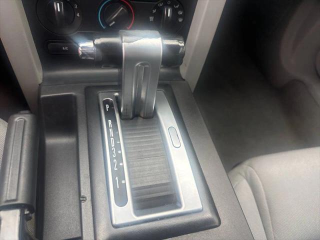 2009 Ford Mustang V6 Premium
