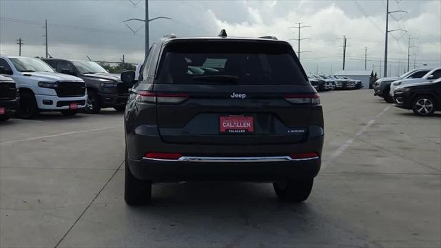 2026 Jeep Grand Cherokee Altitude 4x2