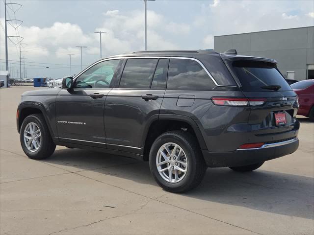 2026 Jeep Grand Cherokee Altitude 4x2