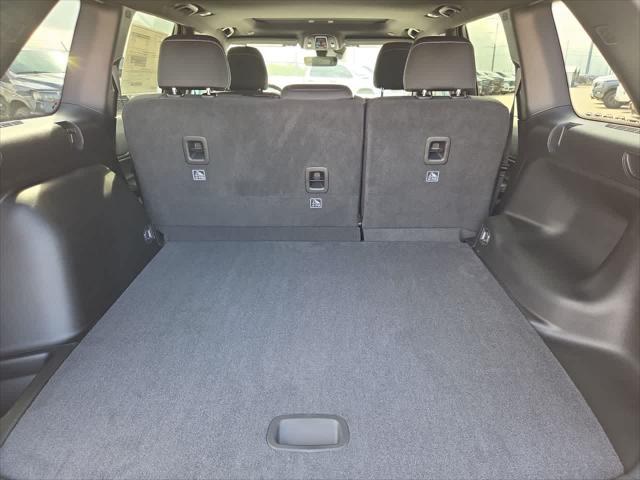 2026 Jeep Grand Cherokee Altitude 4x2