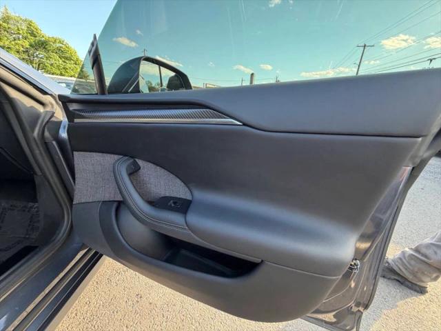 2021 Tesla Model S Plaid Tri Motor All-Wheel Drive
