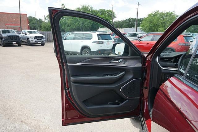 2026 Jeep Grand Cherokee L Limited 4x2