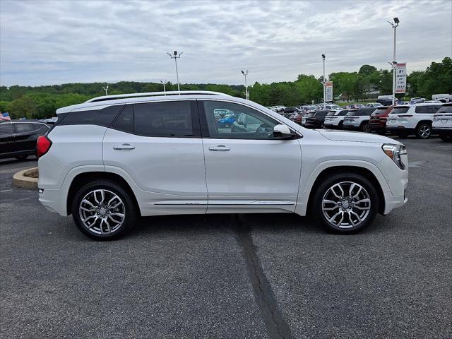 2022 GMC Terrain AWD Denali