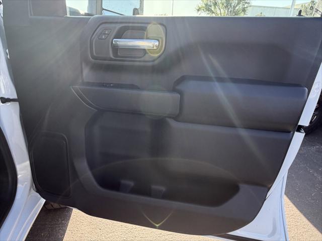2026 GMC Sierra 2500HD Double Cab, Standard Bed, Pro, RWD