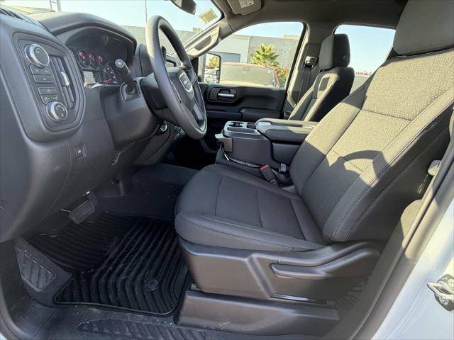 2026 GMC Sierra 2500HD Double Cab, Standard Bed, Pro, RWD