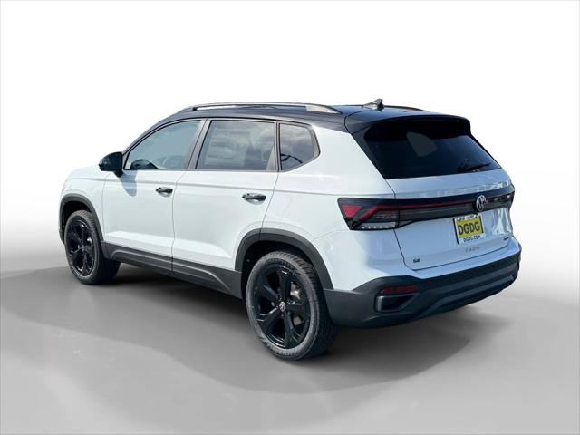 2026 Volkswagen Taos SE Black