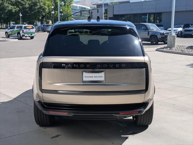2026 Land Rover Range Rover P400 SE 7 Seat