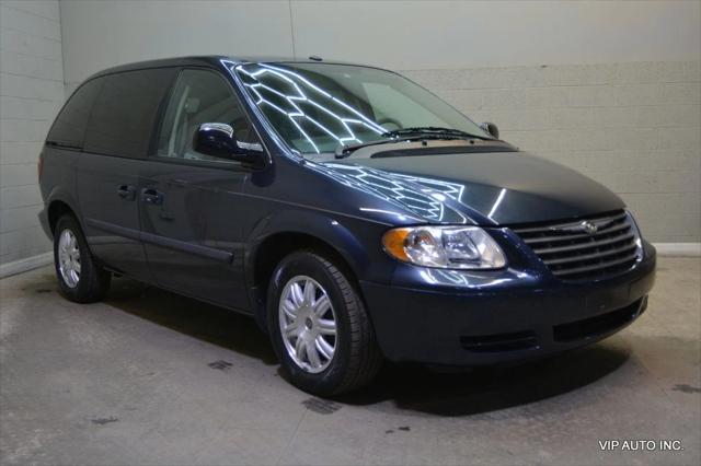 2006 Chrysler Town & Country 4dr for sale in Fredericksburg, VA