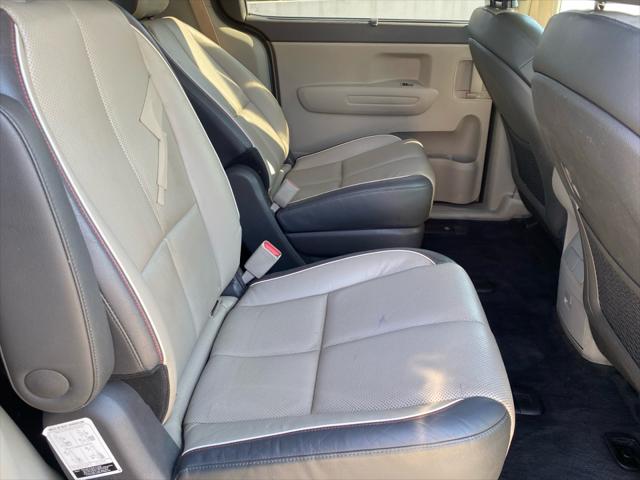 2017 Kia Sedona LX