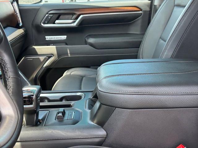 2024 GMC Sierra 1500 4WD Crew Cab Short Box Denali