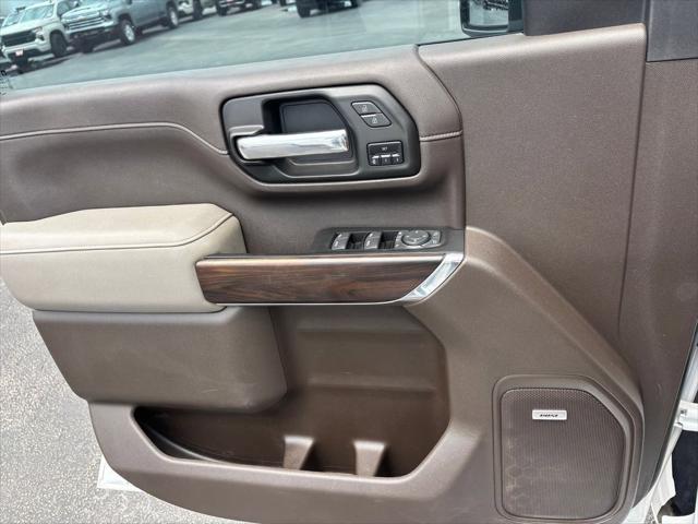 2022 GMC Sierra 3500HD 4WD Crew Cab Long Bed SLT