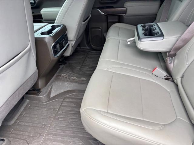 2022 GMC Sierra 3500HD 4WD Crew Cab Long Bed SLT